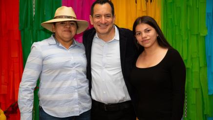 Asm. Rendon throws a Fiesta for AD 62 Volunteers