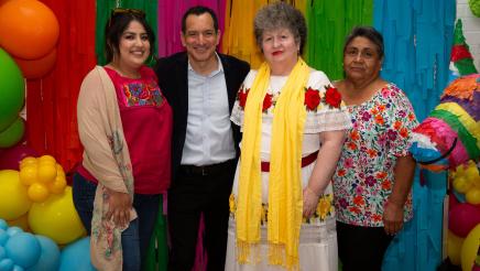 Asm. Rendon throws a Fiesta for AD 62 Volunteers